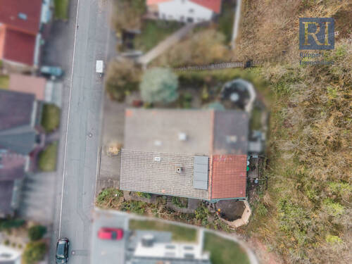 Vogelperspektive - 7 Zimmer Doppelhaushälfte zum Kaufen in Külsheim