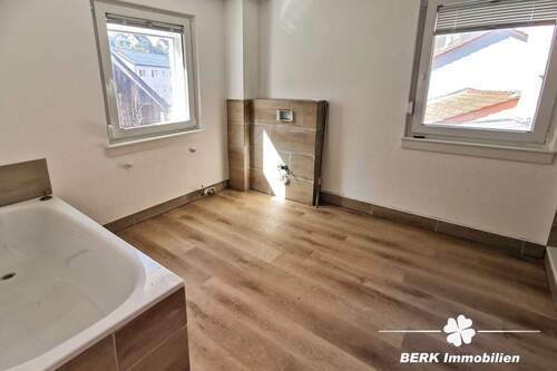 BERK Immobilien - Bad - 