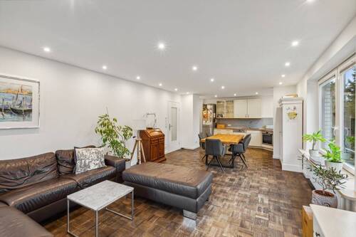 Küchen und Wohnbereich - 3 Zimmer Etagenwohnung in Hamburg / Rahlstedt