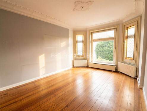 EG Wohnen - 1 Zimmer Mehrfamilienhaus, Wohnhaus zum Kaufen in Hamburg