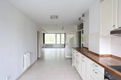 Küche+Wohnzimmer.jpg - 4 Zimmer Etagenwohnung in Unna