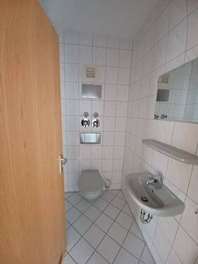 Gäste-WC - Etagenwohnung mit 91,90 m² in Kamenz zur Miete