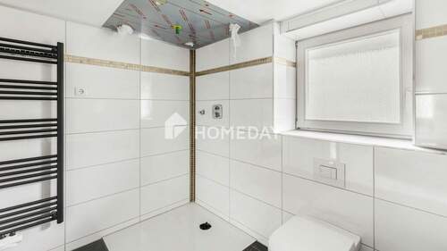 1. OG Badezimmer 1 - 