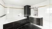 1. OG Badezimmer 2 - 