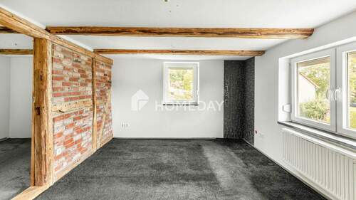 1. OG Schlafzimmer 1 - 