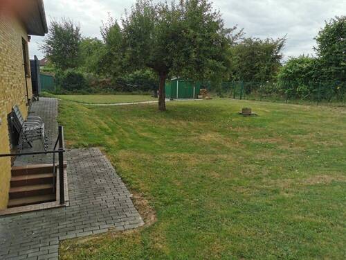 Gartenbereich - Einfamilienhaus mit 141,00 m&sup2; in Dreikirchen zum Kaufen