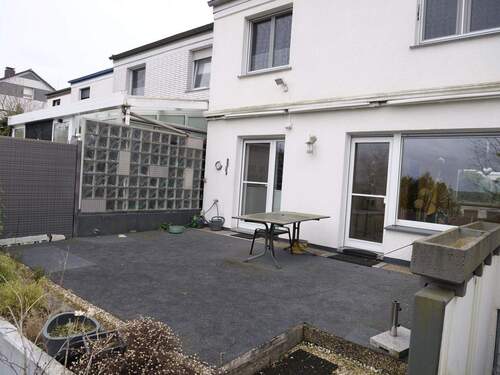 Terrasse - Reihenmittelhaus mit 101,00 m&sup2; in Dortmund zum Kaufen