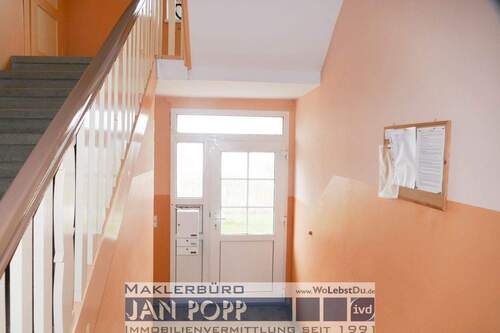 Hauseingang - Einfamilienhaus mit 226,00 m&sup2; in Greiz zum Kaufen