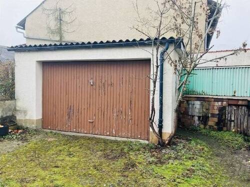 Garage.jpg - 