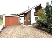 Aussenansicht - Neuwertiges, schönes Einfamilienhaus * in Villingendorf