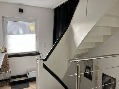 OG: Treppenhaus Richtung DG - 