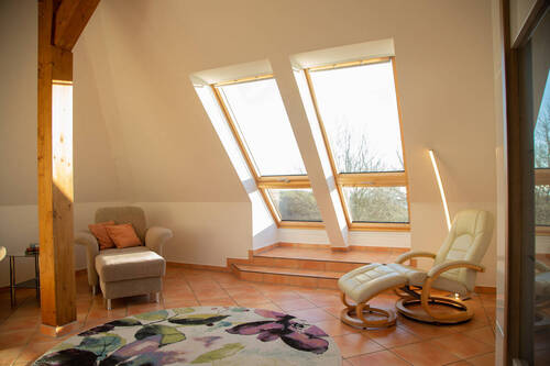 Wohnzimmer - Etagenwohnung mit 90,00 m&sup2; in Göhren zum Kaufen