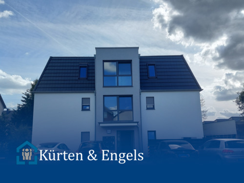 Ansicht vorne - 3-Zimmer-Wohnung mit Terrasse im Souterrain