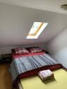 Altbau DG Zimmer 3 - 
