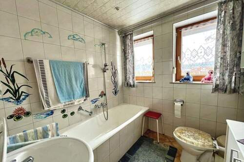Badezimmer - EG - 