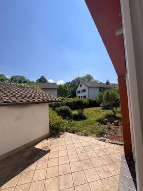 EG Terrasse - EG 4,5 Zimmer Wohnung mit großem Garten in bester Lage in Staufen