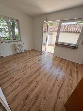 EG Küche 2 - Etagenwohnung mit 86,00 m&sup2; in Staufen im Breisgau zur Miete