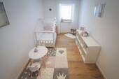 Kinderzimmer / Büro - 