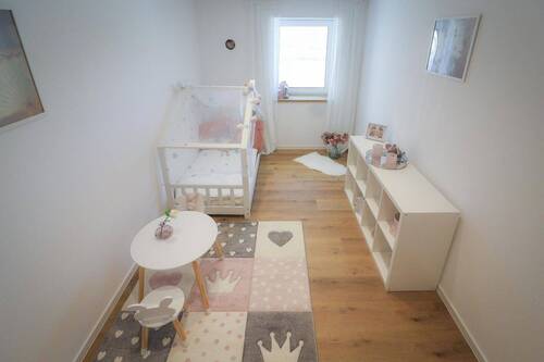 Kinderzimmer / Büro - 