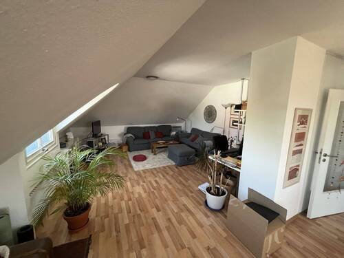 Wohnbereich - 2 Zimmer Etagenwohnung zur Miete in Detmold
