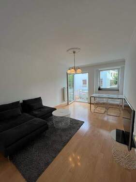 Wohnzimmer - Sachsenhausen pur: Möblierte 2-Zimmer Wohnung in bester Lage!