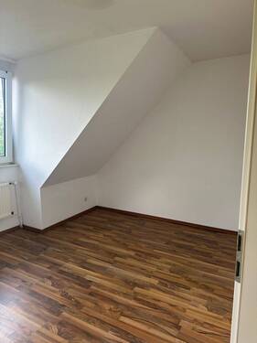 c4ac3b8c-5a05-447c-b375-e2e601b4f693.jpg - 