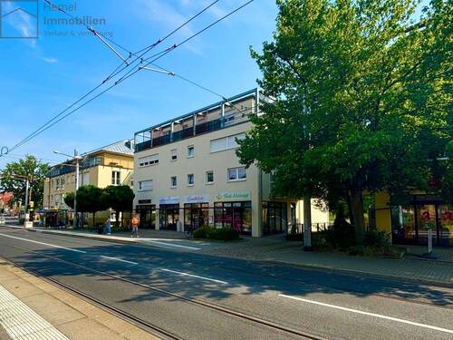 Umfeldansicht - 4 Zimmer Einfamilienhaus zum Kaufen in Dresden