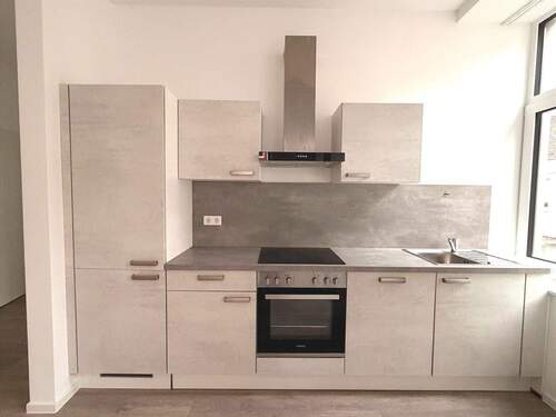 IMG_8857.JPG - Frei ab sofort 2-Zimmer-Wohnung mit Einbauküche Aufzug Fußbodenheizung ohne Balkon