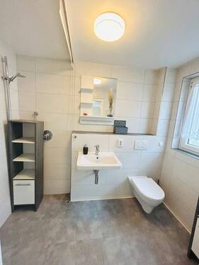 EG Gäste WC Dusche - 