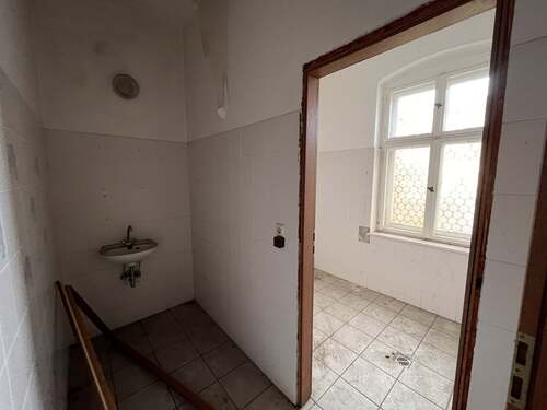 Toiletten - Halle in Schenkendöbern
