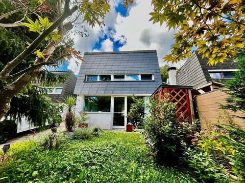 Das wunderschöne Perlenkettenhaus... - 3 Zimmer Mehrfamilienhaus, Wohnhaus zum Kaufen in Bodman-Ludwigshafen