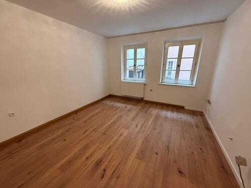 Bild 2 - 2 Zimmer Etagenwohnung zur Miete in Nürnberg