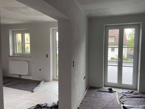 WohnzimmerÜbergang Küche - Etagenwohnung mit 193,00 m&sup2; in Forchheim zur Miete