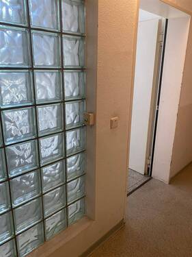 Treppenhaus Etage - Etagenwohnung mit 32,00 m² in Leipzig zur Miete