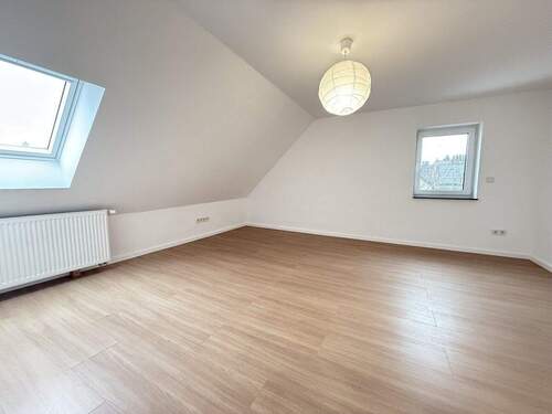 Schlafzimmer 1 _DG - 