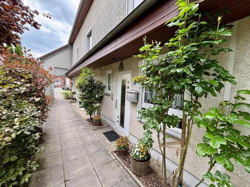 Außenansicht - 6 Zimmer Reihenmittelhaus in Hannover