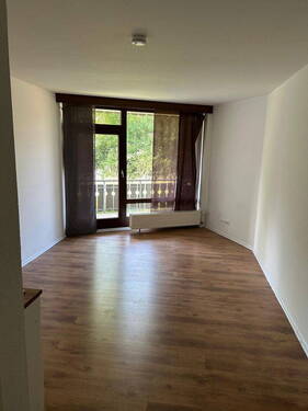 Wohn- und Schlafbereich - 1 Zimmer Etagenwohnung zur Miete in Horn Bad Meinberg