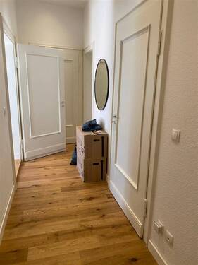 Wohnungsflur - Etagenwohnung mit 79,60 m² in Halle zur Miete