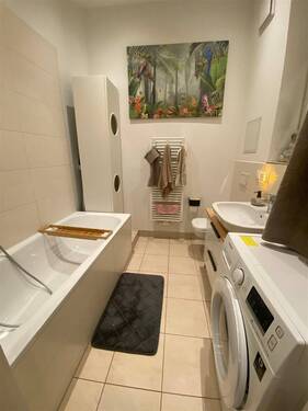 Wannenbad mit WM-Anbschluß - 