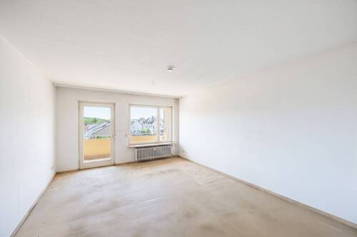 Wohnzimmer - Etagenwohnung mit 70,00 m&sup2; in Ludwigsburg zum Kaufen