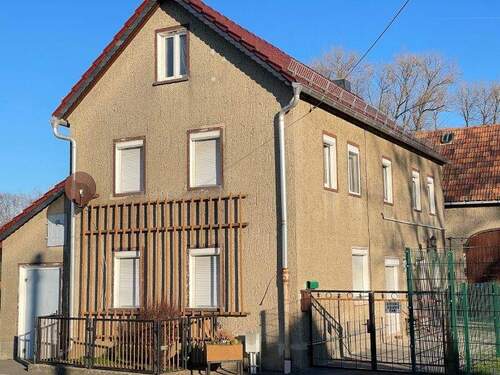Straßenseite - 4 Zimmer Einfamilienhaus in Freitelsdorf