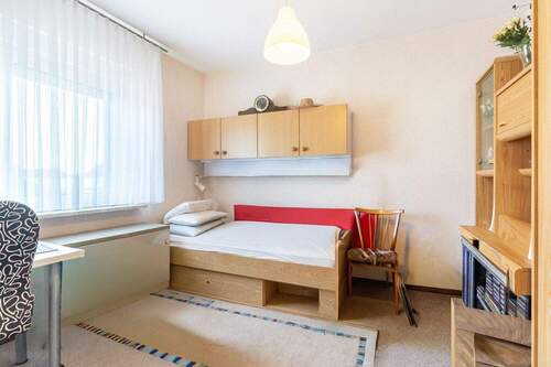 Schlafzimmer/Kinderzimmer - 
