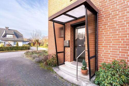 Hauseingang - 3 Zimmer Reihenendhaus zum Kaufen in Halle (Westf.)