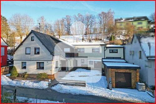 Luftbild - Richtig viel Platz für die ganze Familie!