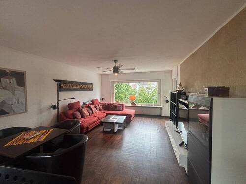 E 707 Wohnzimmer.jpg - 