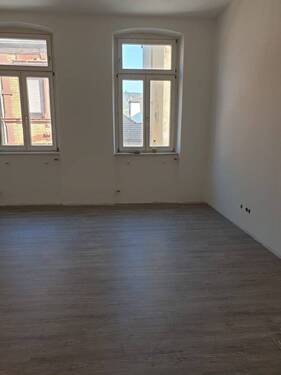 Zimmer - 4 Zimmer Etagenwohnung in Neustadt an der Weinstraße