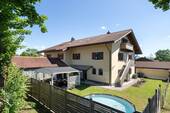 Ihr privater Sommertraum - 6 Zimmer Doppelhaushälfte zum Kaufen in Stephanskirchen