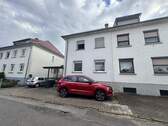 Haus Außenansicht - 7 Zimmer Doppelhaushälfte zum Kaufen in Blieskastel