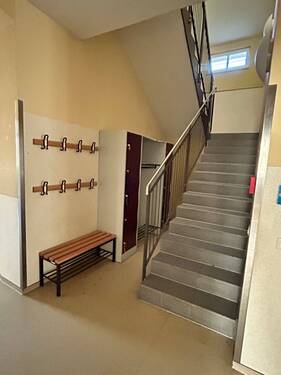 Treppenaufgang zum OG - 