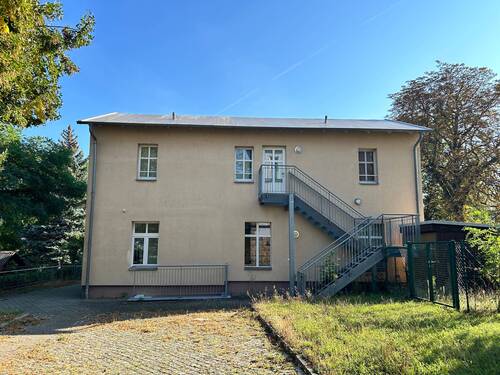 Südwestseite mit Fluchttreppe - ATTRAKTIVES GEWERBEOBJEKT MIT VIEL POTENTIAL!!!